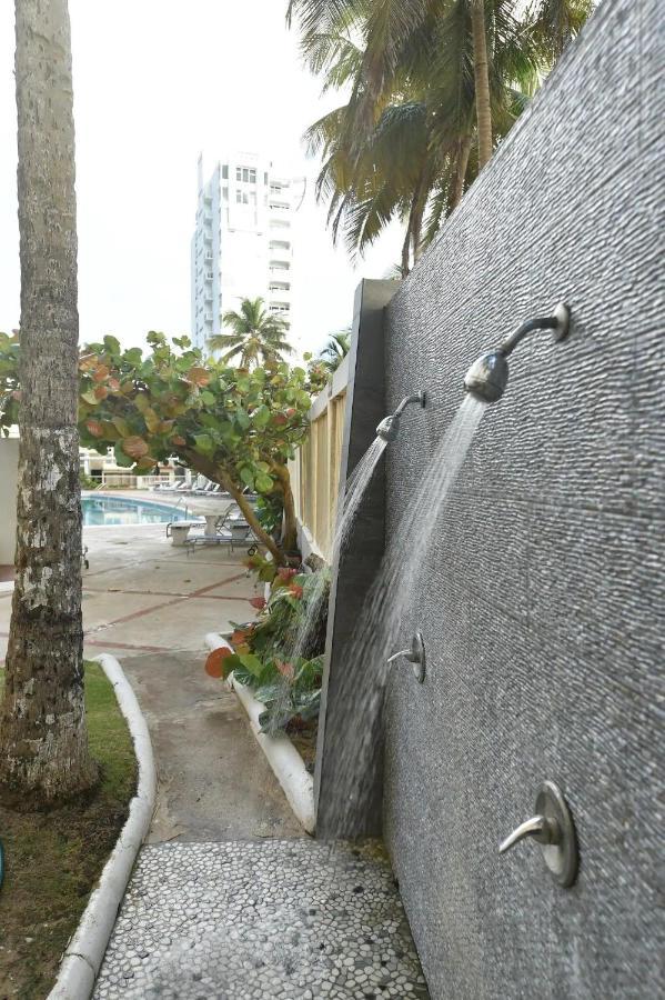 Kasa Las Palmas Ocean View Beachfront Condo Pool San Juan Kültér fotó